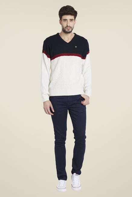 Globus White Crochet Pullover Globus White Crochet Pullover