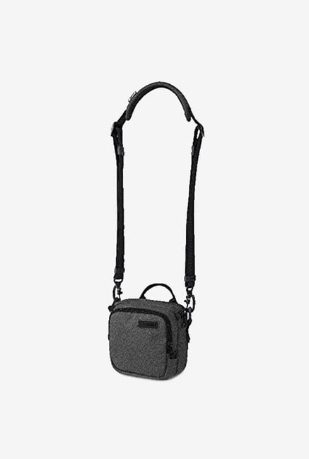 Pacsafe ZP-Charcoal Camsafe Carrying Case (Charcoal) Pacsafe ZP-Charcoal Camsafe Carrying Case (Charcoal)