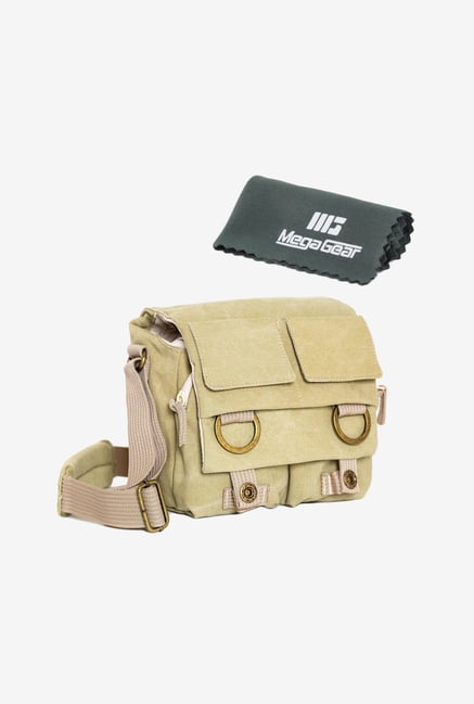 MegaGear Ultra Light High Quality Professional Camera Bag MegaGear Ultra Light High Quality Professional Camera Bag