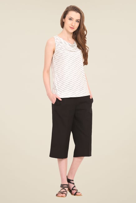 Saiesta White Printed Top Saiesta White Printed Top