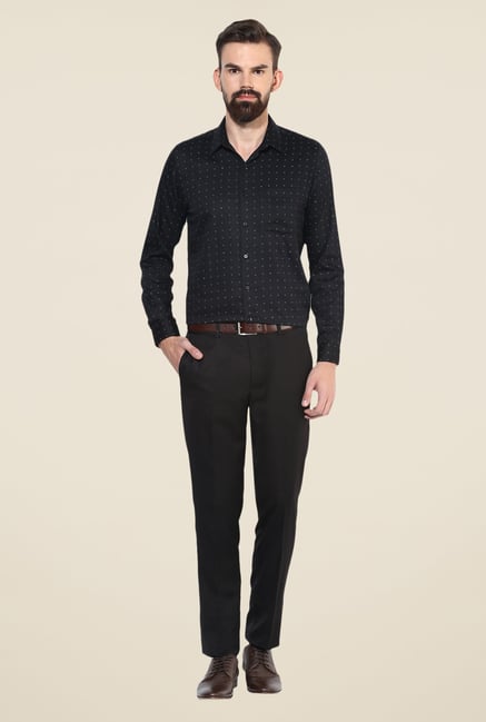 Turtle Black Printed Slim-fit Shirt Turtle Black Printed Slim-fit Shirt