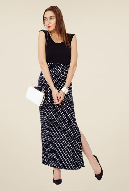 Avirate Navy Printed Skirt Avirate Navy Printed Skirt