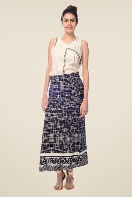 Desi Belle Black Printed Skirt Desi Belle Black Printed Skirt