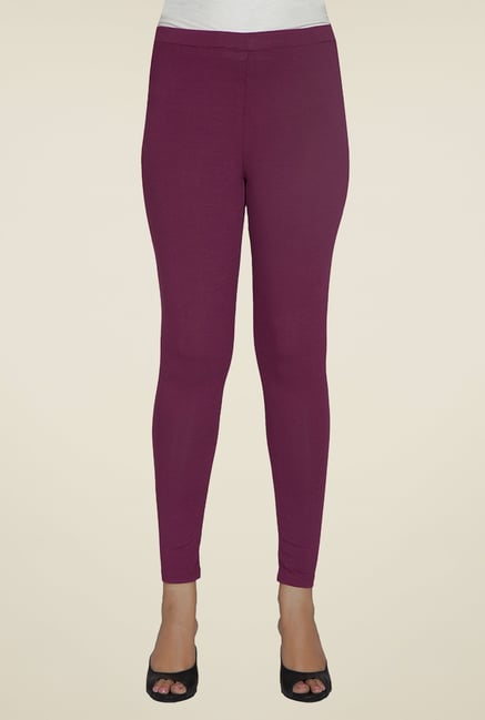 Desi Belle Maroon Solid Leggings Desi Belle Maroon Solid Leggings