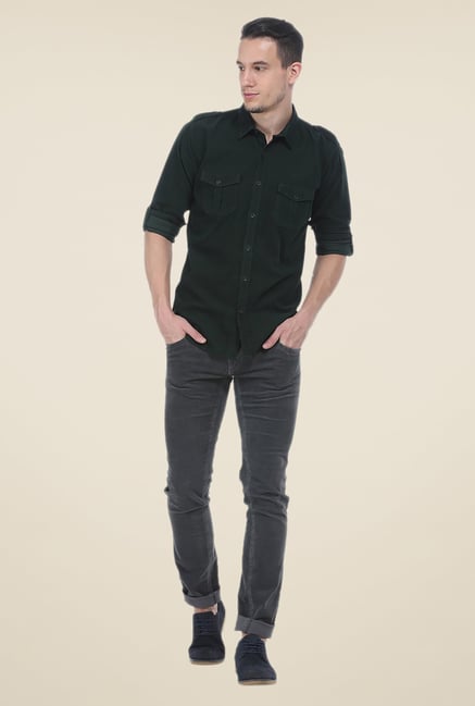 Basics Green Solid Slim Fit Cotton Shirt Basics Green Solid Slim Fit Cotton Shirt