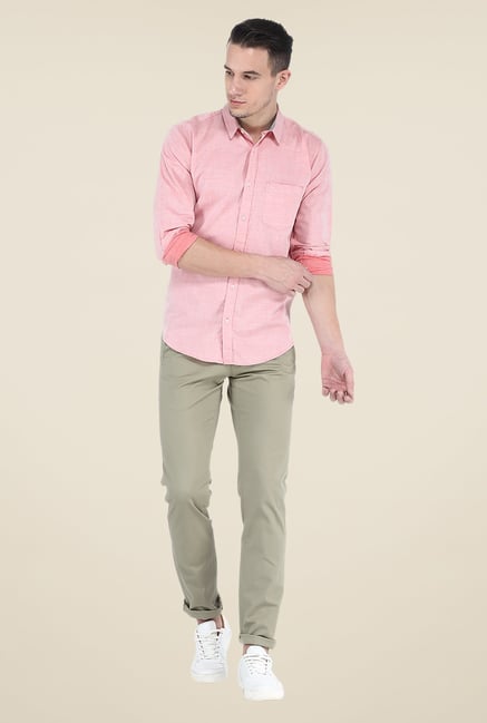 Basics Olive Solid Elastane Tapered Fit Chinos Basics Olive Solid Elastane Tapered Fit Chinos