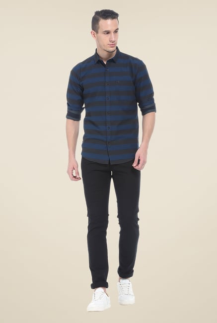Basics Black Solid Elastane Skinny Fit Chinos Basics Black Solid Elastane Skinny Fit Chinos