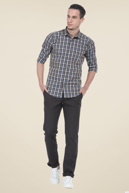 Basics Grey Solid Chinos Basics Grey Solid Chinos