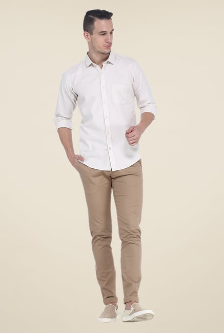 Basics Beige Textured Elastane Tapered Fit Chinos Basics Beige Textured Elastane Tapered Fit Chinos