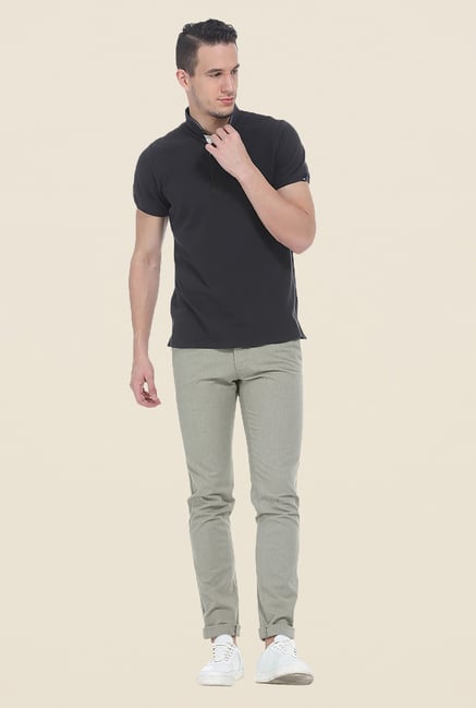 Basics Olive Solid Elastane Tapered Fit Chinos Basics Olive Solid Elastane Tapered Fit Chinos