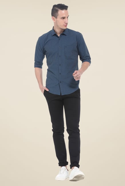 Basics Black Solid Tapered chinos Basics Black Solid Tapered chinos