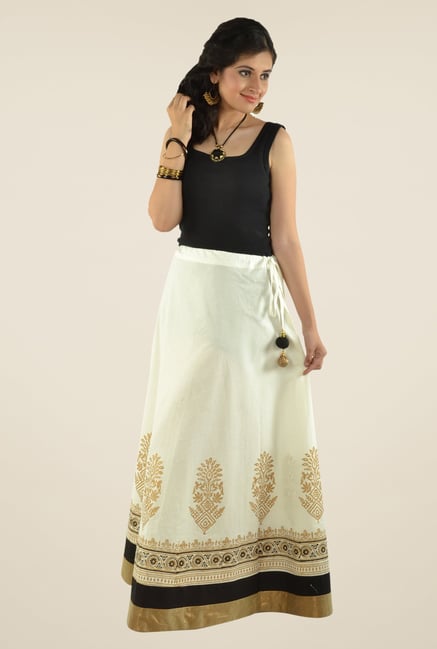 9rasa Off White Printed Flared Skirt 9rasa Off White Printed Flared Skirt