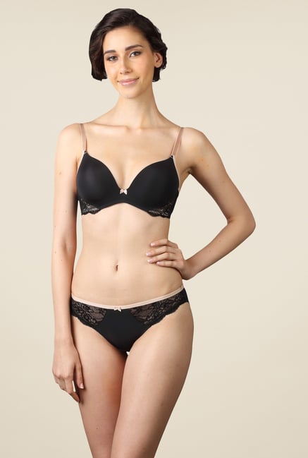Triumph Black Solid Seamless Bra Triumph Black Solid Seamless Bra