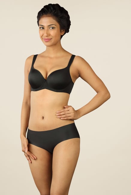 Triumph Black Solid Seamless Bra Triumph Black Solid Seamless Bra