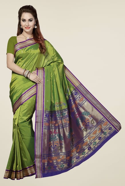 Ishin Green Printed Saree Ishin Green Printed Saree