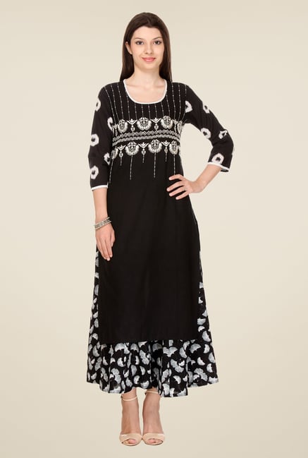 Varanga Black Embroidered Kurta Varanga Black Embroidered Kurta