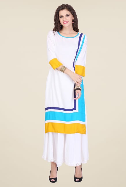 Varanga White Solid Kurta Varanga White Solid Kurta