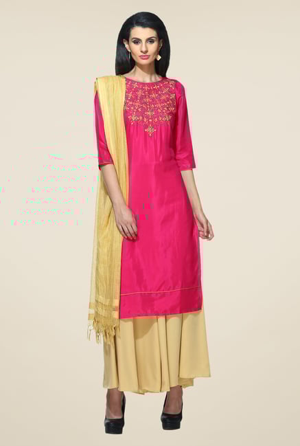 Aurelia Pink Embroidered Kurta Aurelia Pink Embroidered Kurta