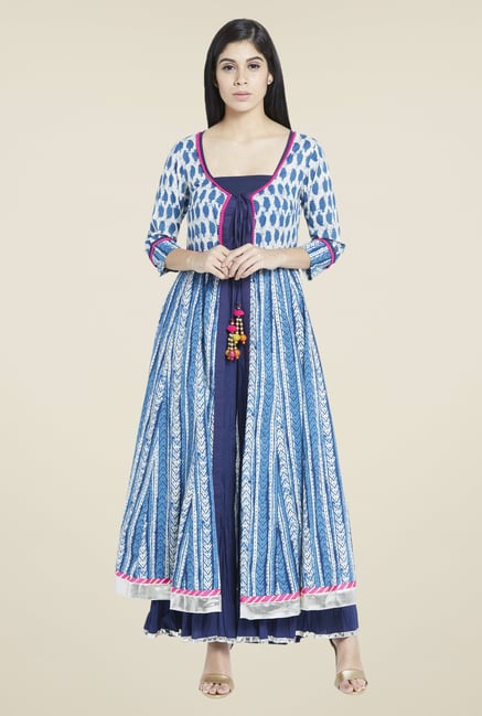 Globus Blue & White Printed Shrug Globus Blue & White Printed Shrug