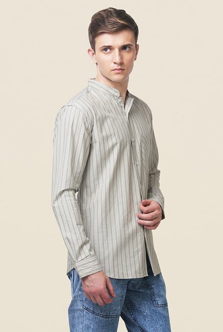 Yepme Barrick Ecru Striped Shirt Yepme Barrick Ecru Striped Shirt