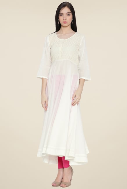 Aujjessa White Solid Kurta Aujjessa White Solid Kurta