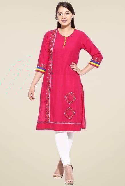 Avaana Fuchsia Embroidered Long Kurta Avaana Fuchsia Embroidered Long Kurta