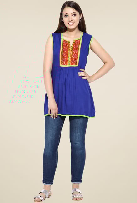 Avaana Blue Sleeveless Long Kurta Avaana Blue Sleeveless Long Kurta