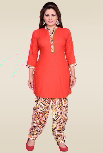 Zola Red 3/4th Sleeves Kurta with Multicolor Patiyala Zola Red 3/4th Sleeves Kurta with Multicolor Patiyala