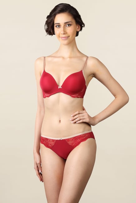 Triumph Red Padded Bra Triumph Red Padded Bra