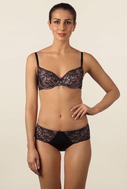 Triumph Black Padded Bra Triumph Black Padded Bra