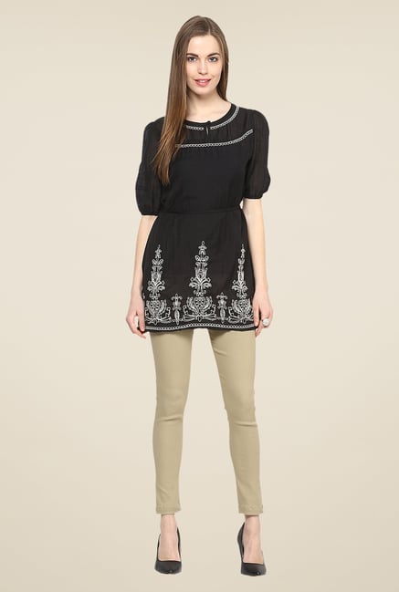 109 F Black Embroidered Tunic 109 F Black Embroidered Tunic