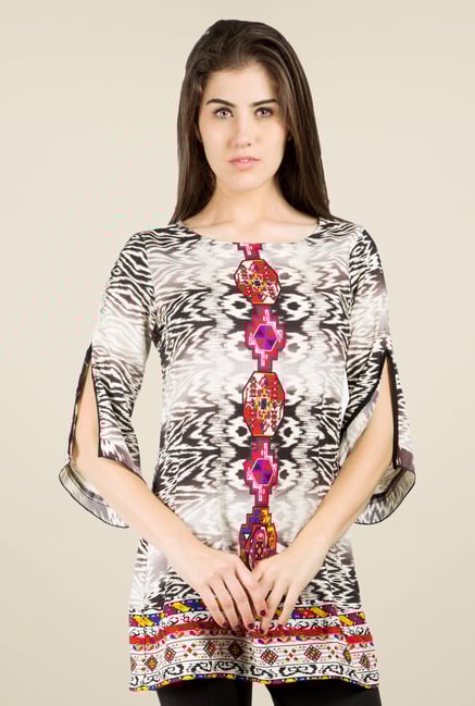 109 F Multicolor Printed Tunic 109 F Multicolor Printed Tunic