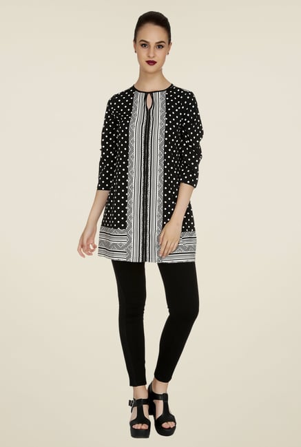 109 F Black & White Printed Tunic 109 F Black & White Printed Tunic