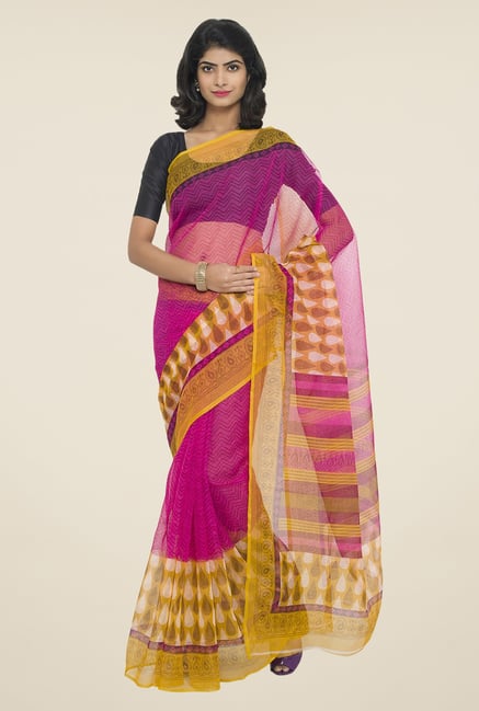 Triveni Magenta Printed Silk Saree Triveni Magenta Printed Silk Saree