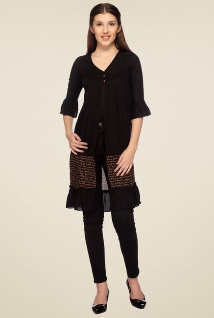 Mineral Black 3/4th Sleeves Shrug Mineral Black 3/4th Sleeves Shrug