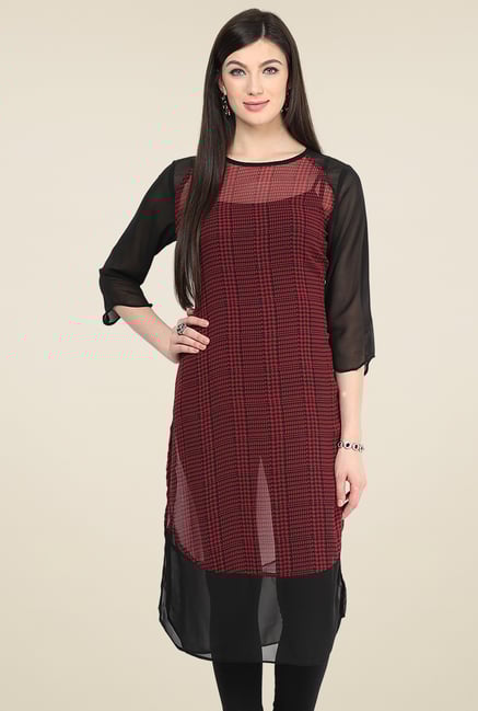 Pannkh Red 3/4th Sleeves Regular Fit Kurti Pannkh Red 3/4th Sleeves Regular Fit Kurti