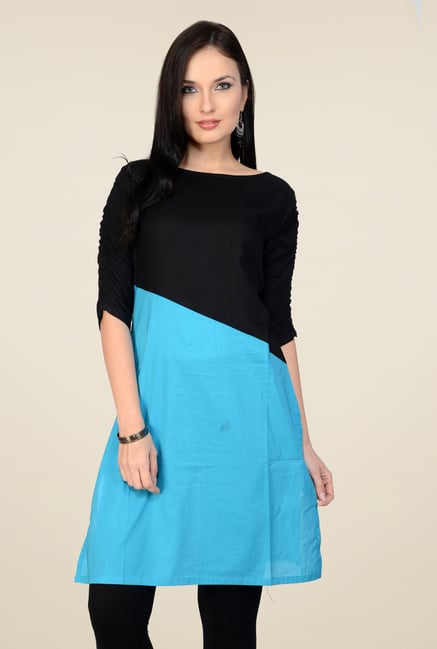 Pannkh Black & Blue 3/4th Sleeves Cotton Kurti Pannkh Black & Blue 3/4th Sleeves Cotton Kurti