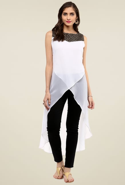 Pannkh White Sleeveless Regular Fit Kurta Pannkh White Sleeveless Regular Fit Kurta