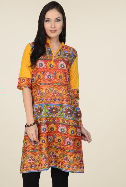 Pannkh Red V-Neck Regular Fit Cotton Kurti Pannkh Red V-Neck Regular Fit Cotton Kurti