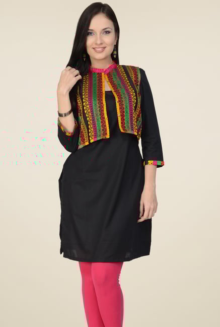 Pannkh Black 3/4th Sleeves Regular Fit Kurti Pannkh Black 3/4th Sleeves Regular Fit Kurti