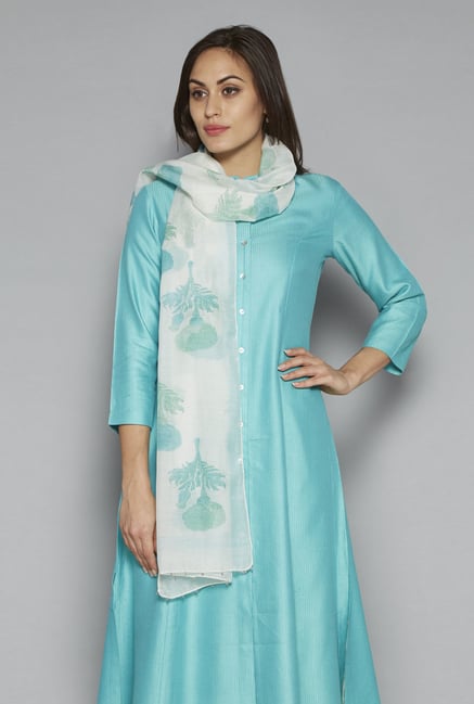 Zuba by Westside Blue Floral Print Dupatta Zuba by Westside Blue Floral Print Dupatta