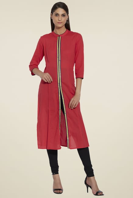Globus Red 3/4th Sleeves Regular Fit Kurta Globus Red 3/4th Sleeves Regular Fit Kurta