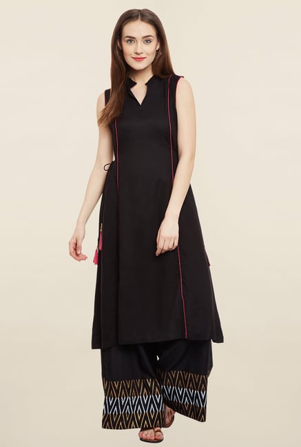 9rasa Black Solid Kurta 9rasa Black Solid Kurta