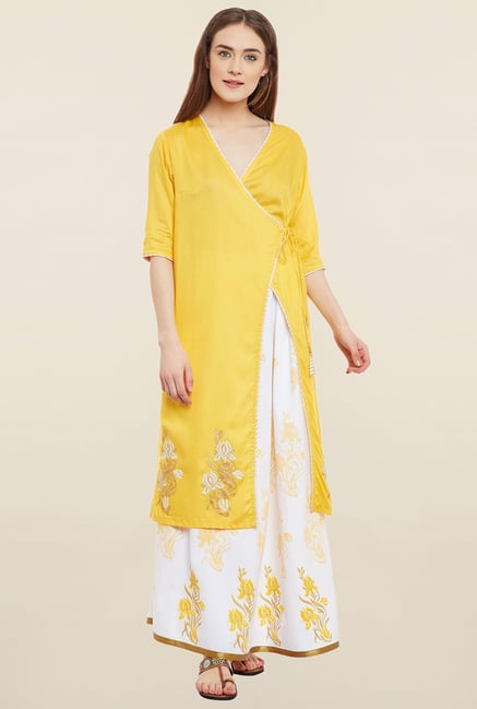 9rasa Yellow Embroidered Kurta 9rasa Yellow Embroidered Kurta