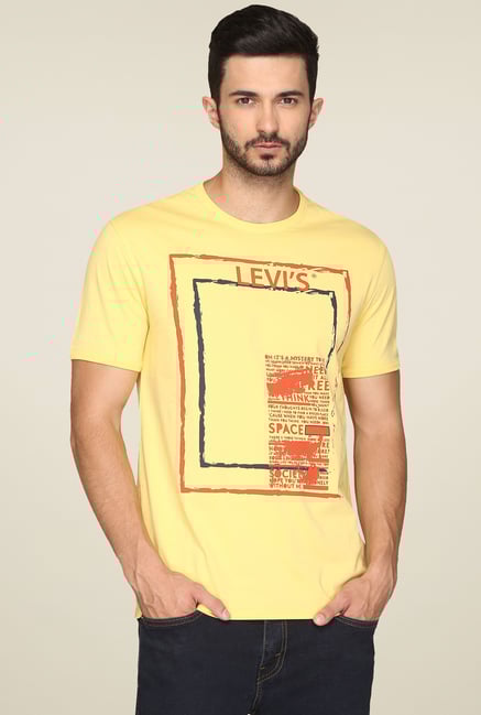 Levi's Yellow Crew Neck T-Shirt Levi's Yellow Crew Neck T-Shirt