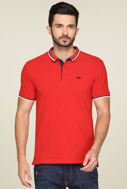 Levi's Red Regular Fit T-Shirt Levi's Red Regular Fit T-Shirt
