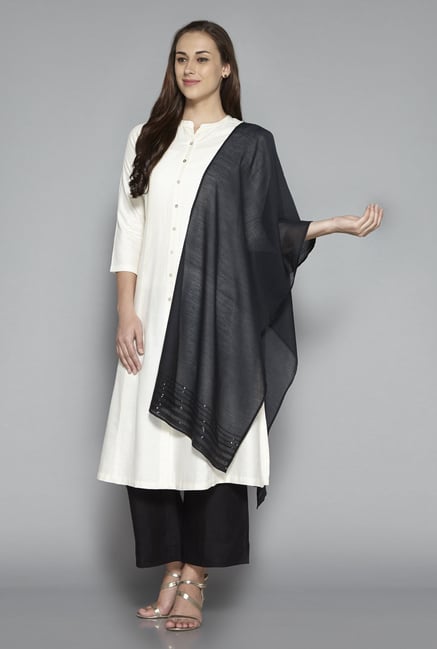 Zuba by Westside Black Embellished Dupatta Zuba by Westside Black Embellished Dupatta