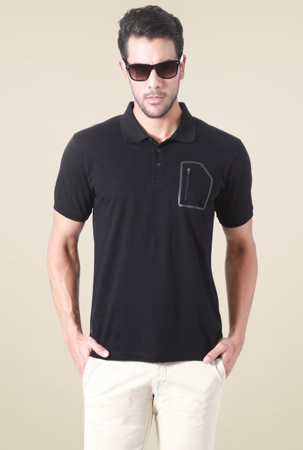 Allen Solly Black Half Sleeves T-Shirt Allen Solly Black Half Sleeves T-Shirt