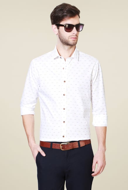 Allen Solly White Slim Fit Printed Shirt Allen Solly White Slim Fit Printed Shirt