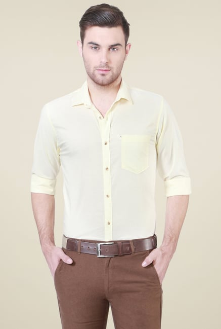 Peter England Yellow Solid Slim Fit Shirt Peter England Yellow Solid Slim Fit Shirt